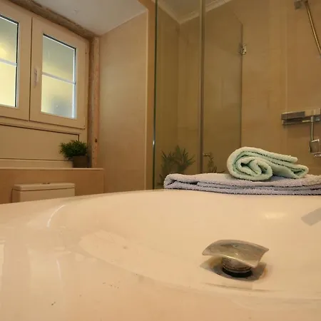 Augusta Apartment